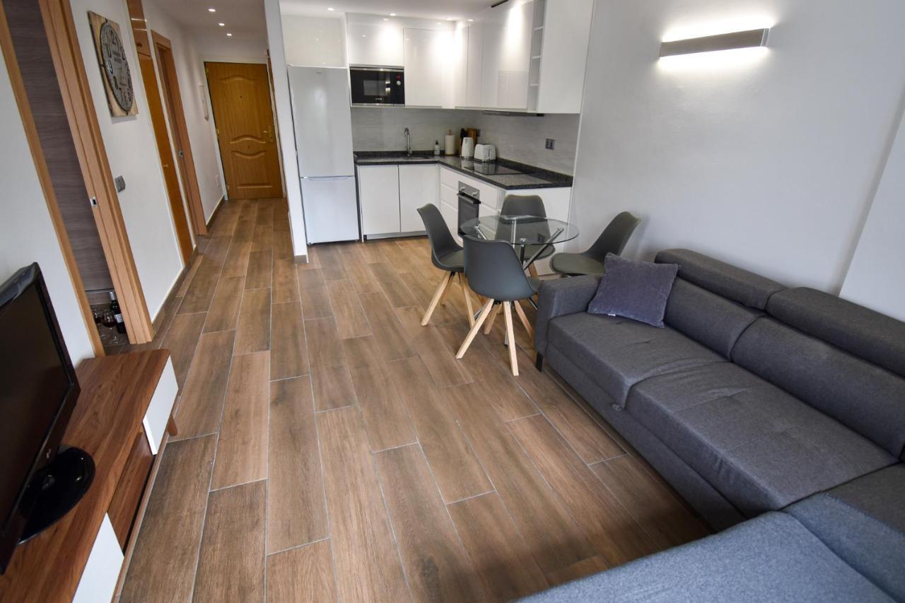 Urb Pueblo Del Parque, Luxury 2 Bedroom Apartment. Fantastic Central Location. Benalmádena Buitenkant foto