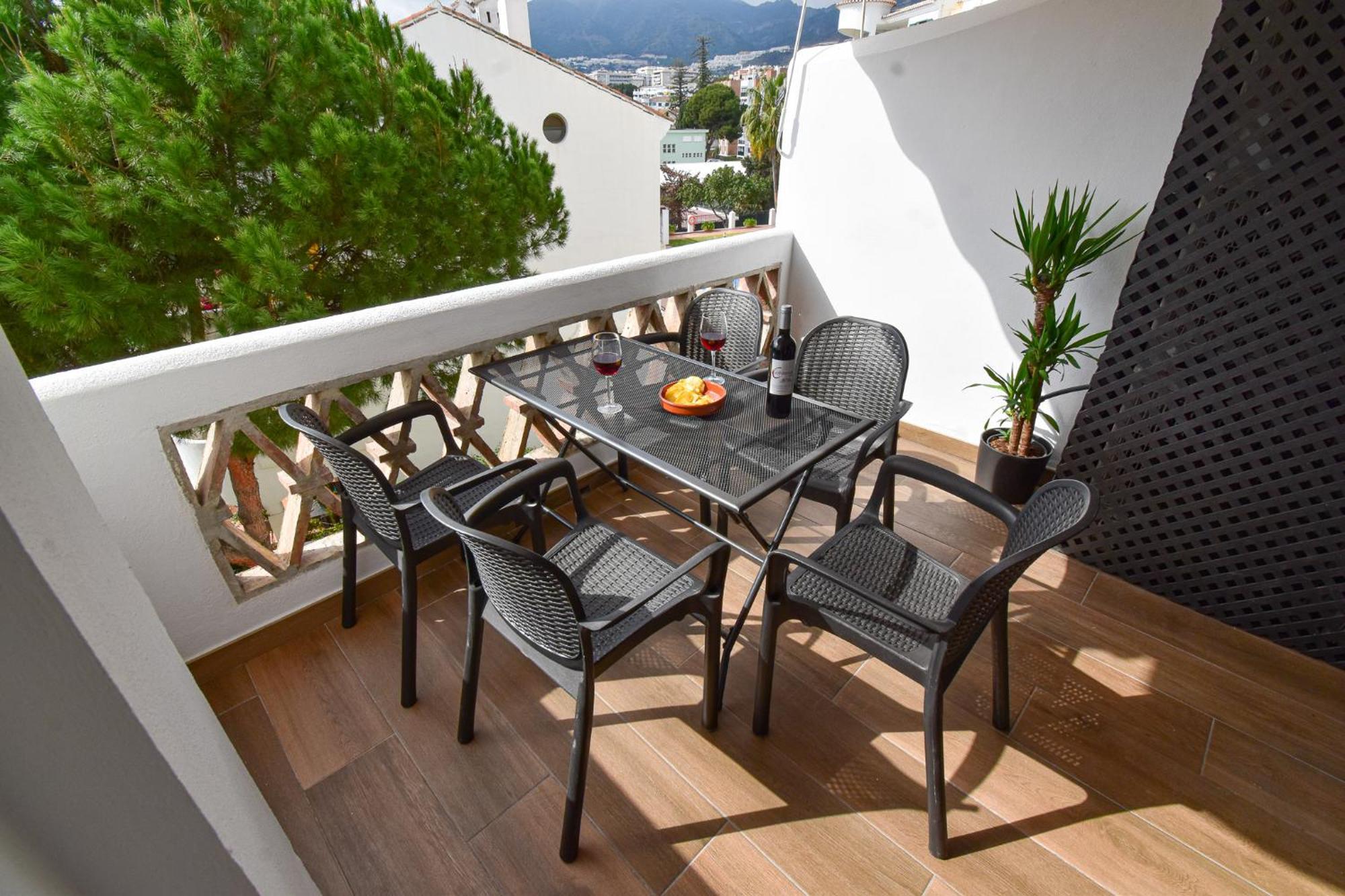 Urb Pueblo Del Parque, Luxury 2 Bedroom Apartment. Fantastic Central Location. Benalmádena Buitenkant foto