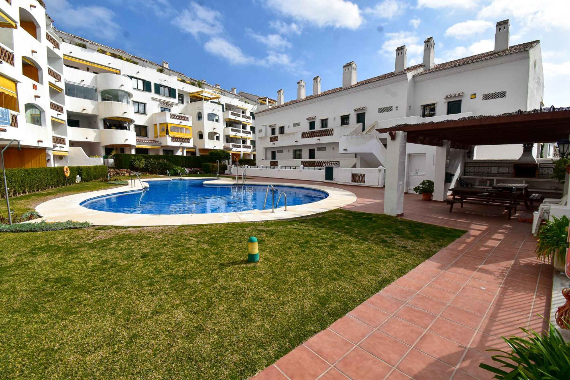 Urb Pueblo Del Parque, Luxury 2 Bedroom Apartment. Fantastic Central Location. Benalmádena Buitenkant foto